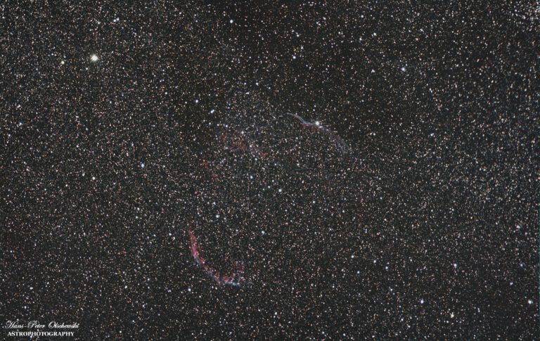Der Cygnus Loop und seine Teilstrukturen NGC 6960 und NGC 6992